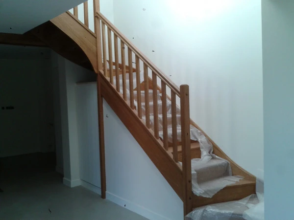 Escalier bois à Compiègne
